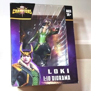 Marvel Loki 1:10 Diorama in Green and Gold New